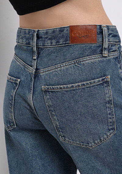 اعرض التفاصيل لـ أسود للنساء بناطيل