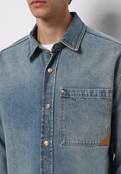 صورة من أزرق للرجال