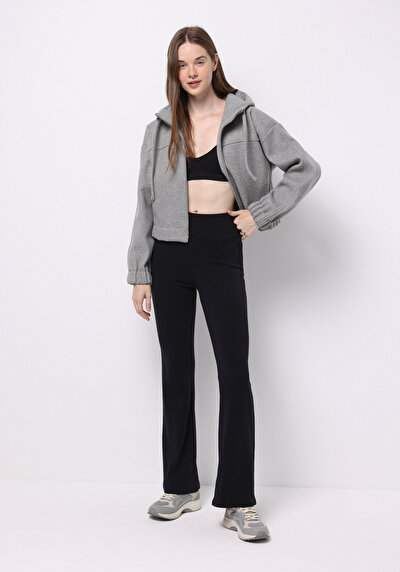 صورة من أسود للنساء 