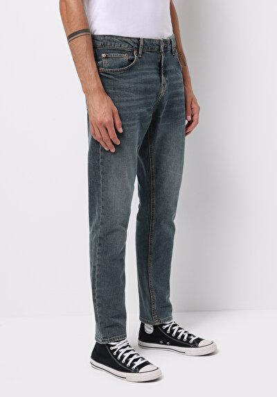 اعرض التفاصيل لـ أزرق فاتح للرجال بناطيل