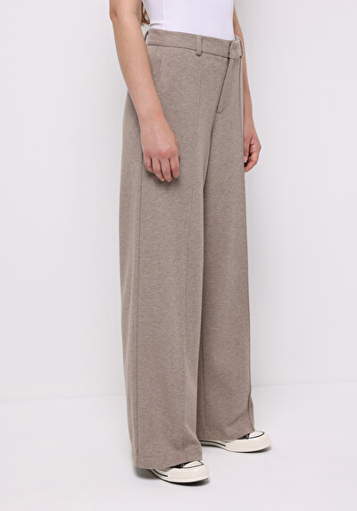 اعرض التفاصيل لـ بيج للنساء بنطال رياضي