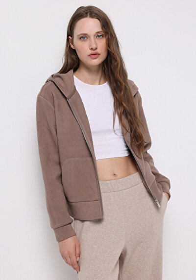 صورة من  للنساء بلوز