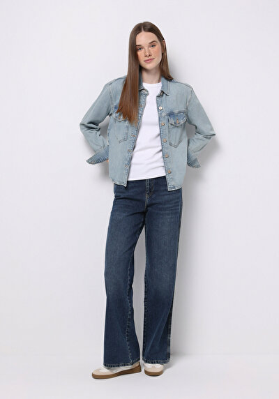 صورة من أزرق للنساء بناطيل