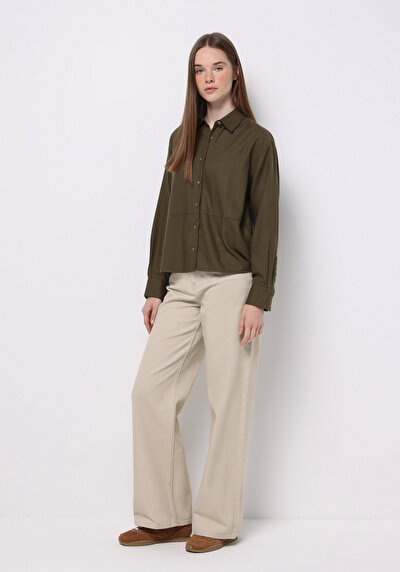 صورة من كاكي للنساء قميص كم طويل