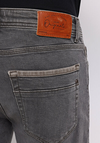 اعرض التفاصيل لـ أسود للرجال بناطيل