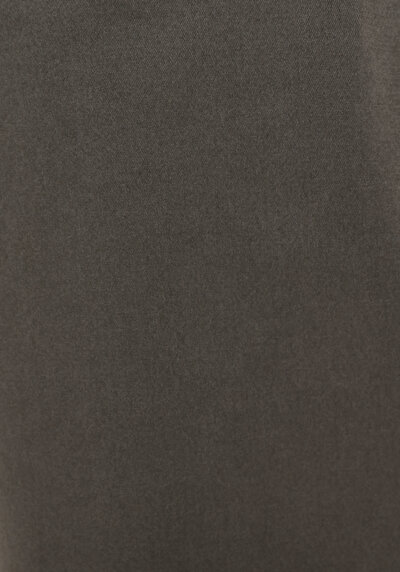 اعرض التفاصيل لـ كاكي للرجال بناطيل