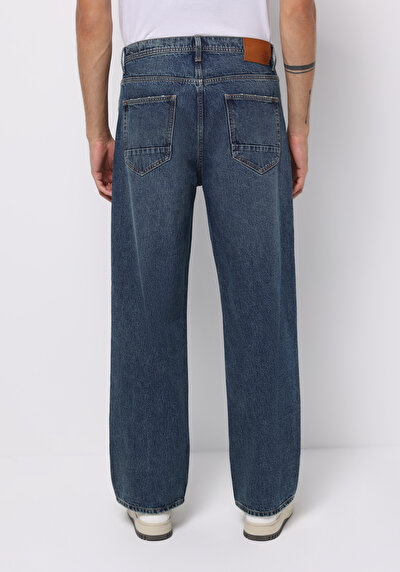 اعرض التفاصيل لـ أزرق للرجال بناطيل