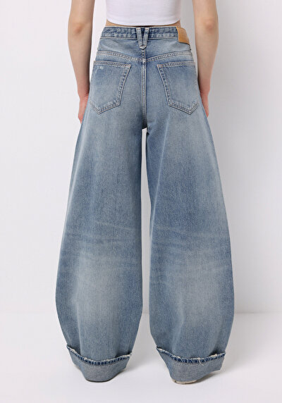 اعرض التفاصيل لـ أزرق للنساء بناطيل