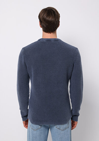 اعرض التفاصيل لـ أزرق للرجال بلوفر