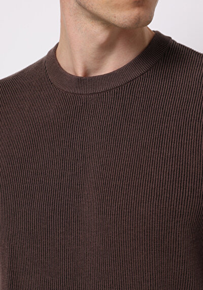 اعرض التفاصيل لـ بني للرجال بلوفر