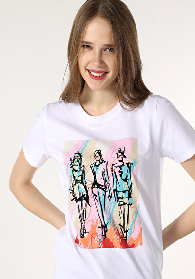 صورة من مُنْتَظِمتناسب طاقم الرقبة المطبوعة الأبيض نسائي كم قصيرة تي شيرت Cl1063315