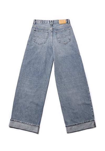 اعرض التفاصيل لـ أزرق للنساء بناطيل