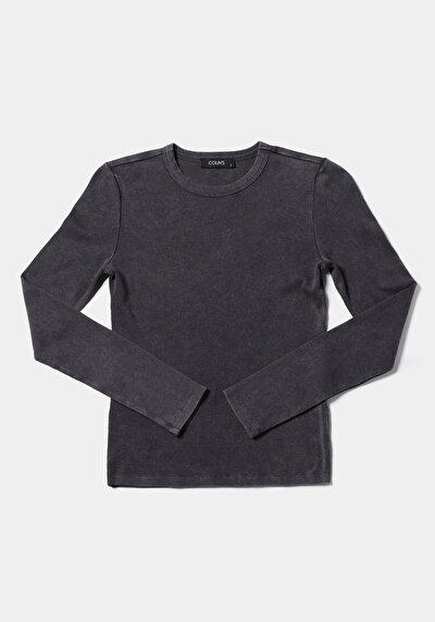 اعرض التفاصيل لـ أنتراسيت للنساء تي شيرت كم طويل