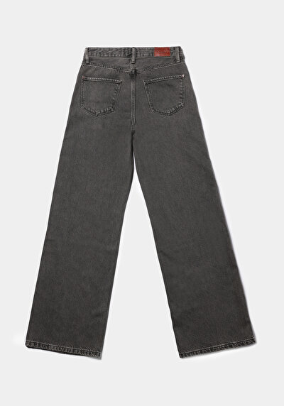 اعرض التفاصيل لـ دينيم للنساء بناطيل