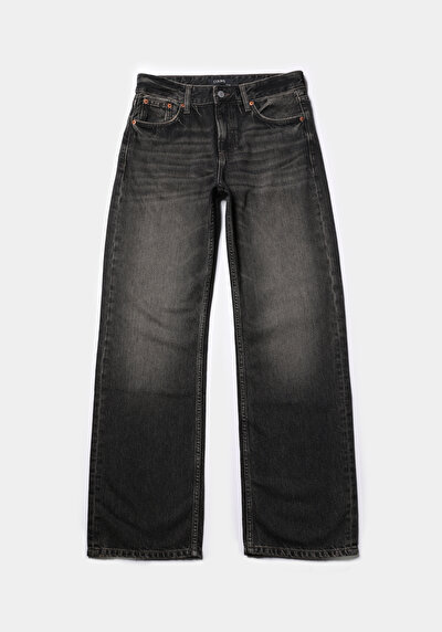 اعرض التفاصيل لـ أسود للنساء بناطيل