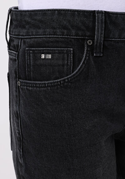 اعرض التفاصيل لـ أسود للنساء بناطيل