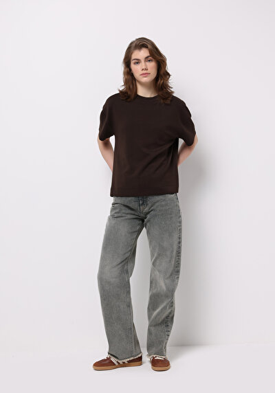 صورة من دينيم للنساء بناطيل