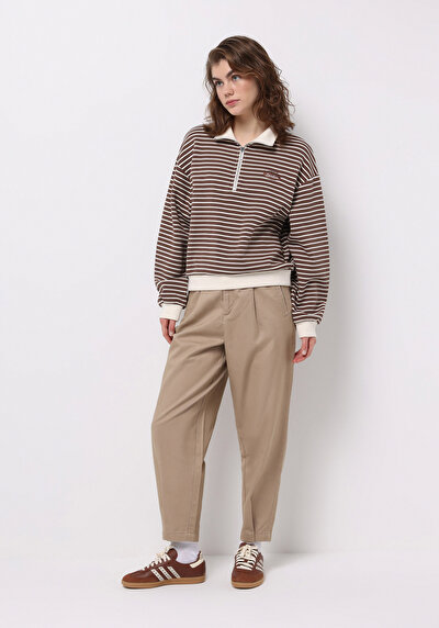 صورة من بيج للنساء بناطيل