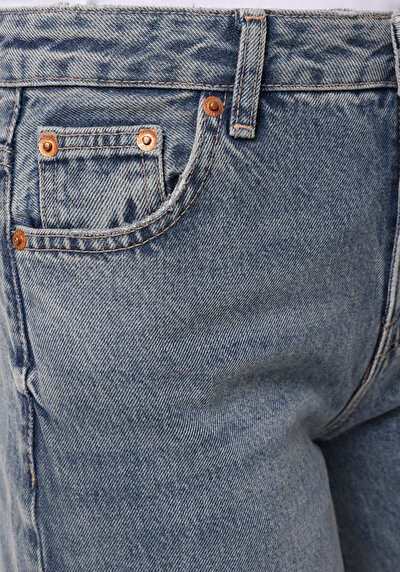 اعرض التفاصيل لـ أزرق للنساء بناطيل