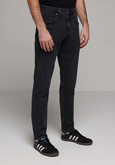 اعرض التفاصيل لـ أسود للرجال بناطيل