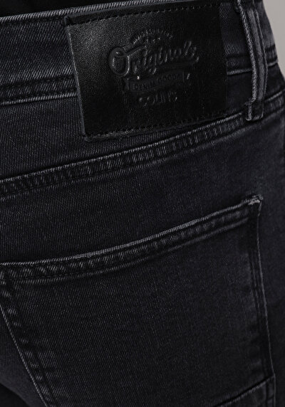 اعرض التفاصيل لـ أسود للرجال بناطيل