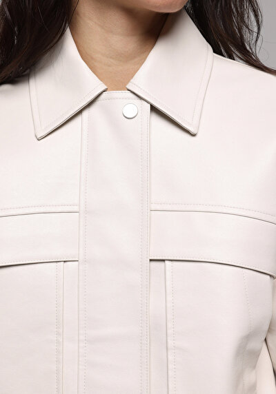 اعرض التفاصيل لـ بيج فاتح للنساء جاكيت جلد