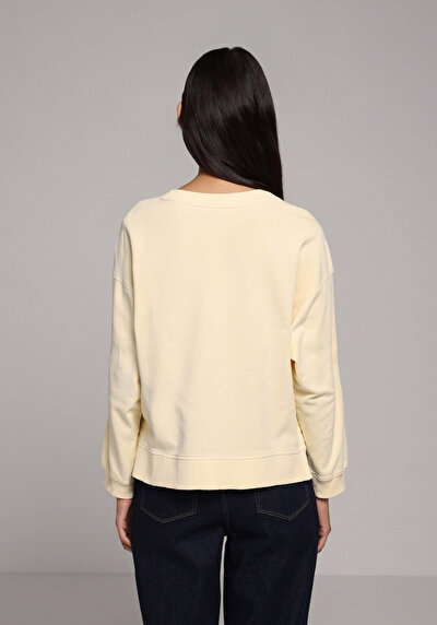 اعرض التفاصيل لـ أصفر للنساء بلوز