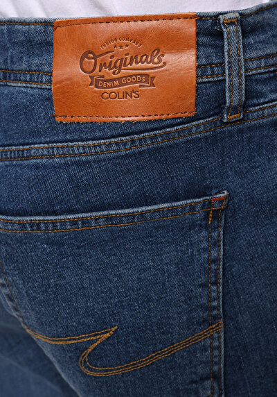 اعرض التفاصيل لـ أزرق للرجال بناطيل