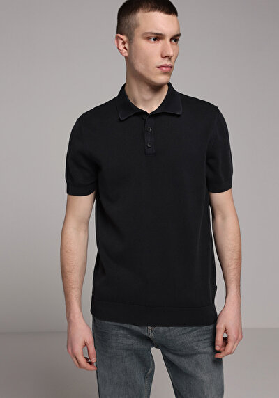 صورة من أنتراسيت للرجال 