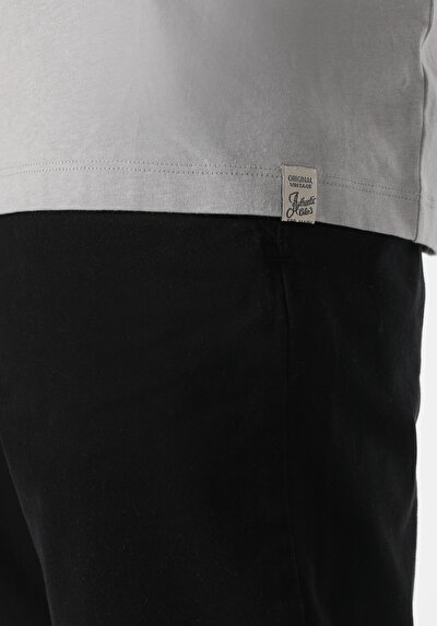 اعرض التفاصيل لـ رمادي للرجال تي شيرت بأكمام قصيرة