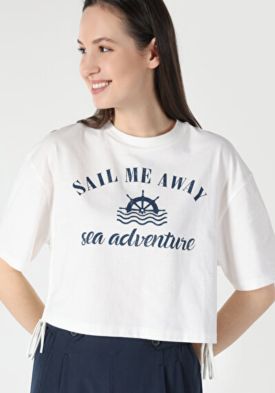 اعرض التفاصيل لـ   رقبة مستديرة مطبوعة نسائية أبيض قصيرة أكمام تي شيرت