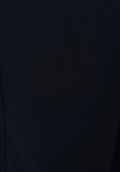 اعرض التفاصيل لـ أزرق بحري للنساء بناطيل