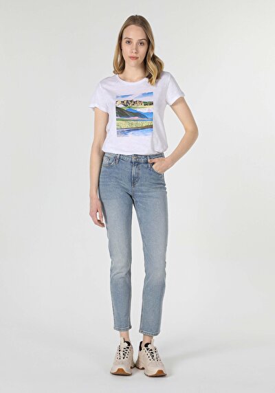 صورة من أزرق للنساء بناطيل