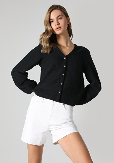 صورة من أزرق بحري للنساء قميص كم طويل