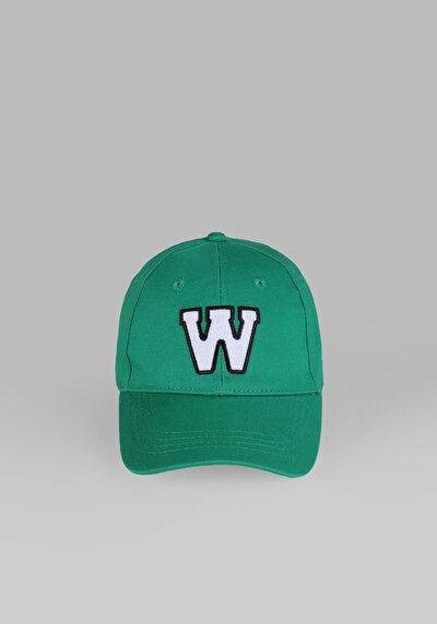 صورة من أخضر للنساء قبعة