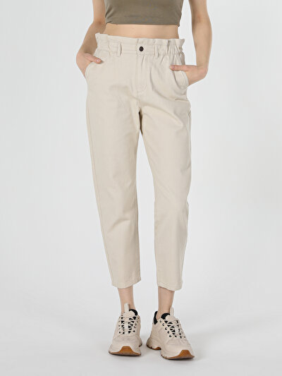 اعرض التفاصيل لـ بيج فاتح للنساء بناطيل