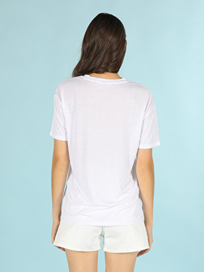 اعرض التفاصيل لـ كومفورت فيت رقبة مستديرة مطبوعة نسائية أبيض كم قصير تي شيرت