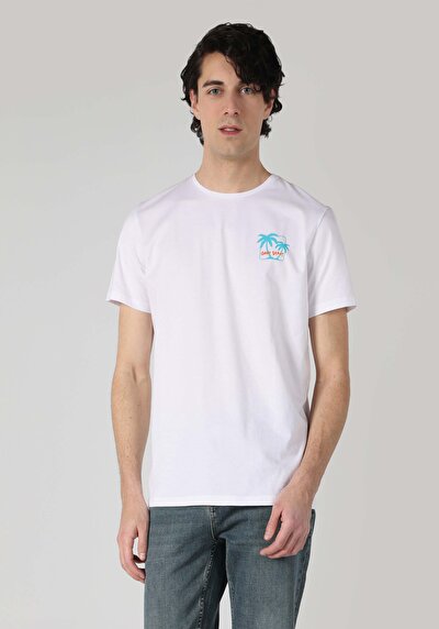 صورة من رقبة مستديرة مطبوعة للرجال أبيض بأكمام قصيرة تي شيرت