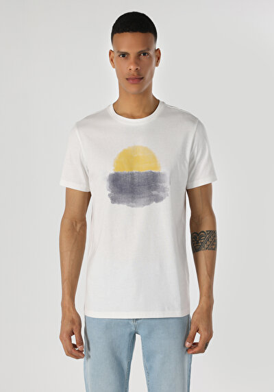 اعرض التفاصيل لـ أبيض للرجال تي شيرت بأكمام قصيرة