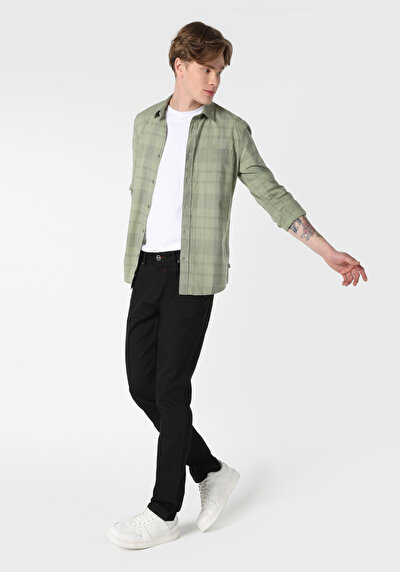 صورة من قميص نحيف رقبة منقوشة رجالي أخضر كم طويل قميص