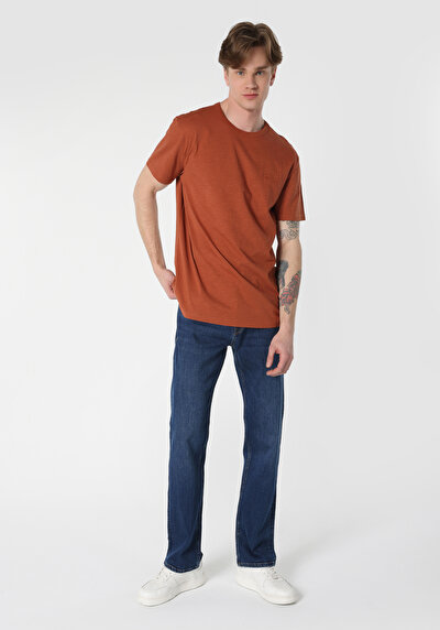 اعرض التفاصيل لـ برتقالي للرجال تي شيرت بأكمام قصيرة