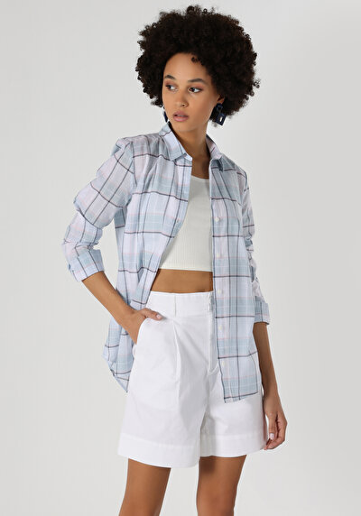 صورة من أزرق للنساء قميص كم طويل