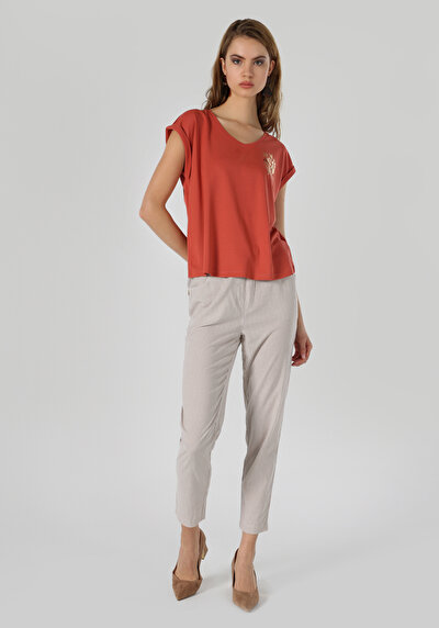 صورة من برتقالي للنساء تي شيرت بأكمام قصيرة