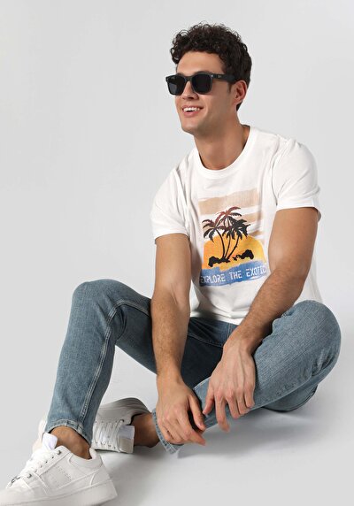 اعرض التفاصيل لـ   رقبة مستديرة مستقيم تي شيرت أبيض بأكمام قصيرة للرجال