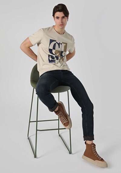 صورة من بيج للرجال تي شيرت بأكمام قصيرة