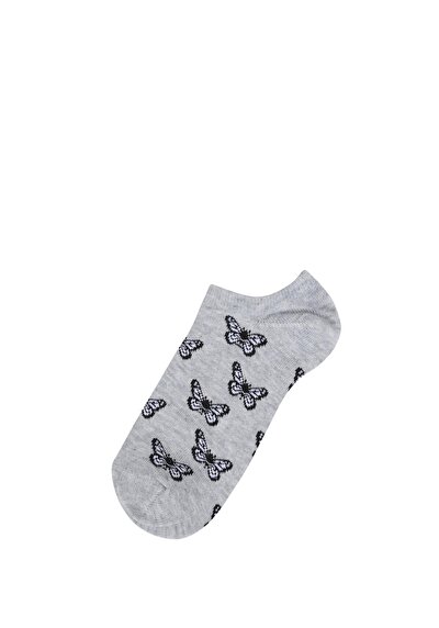 صورة من جوارب نسائية رمادية