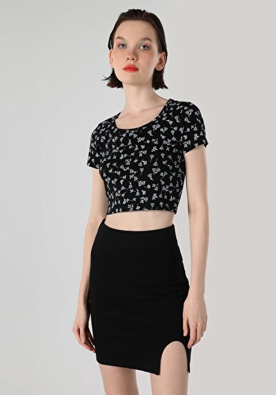 اعرض التفاصيل لـ نحيف قصة رقبة مستديرة أزهار نسائي أزرق داكن كم قصير تي شيرت