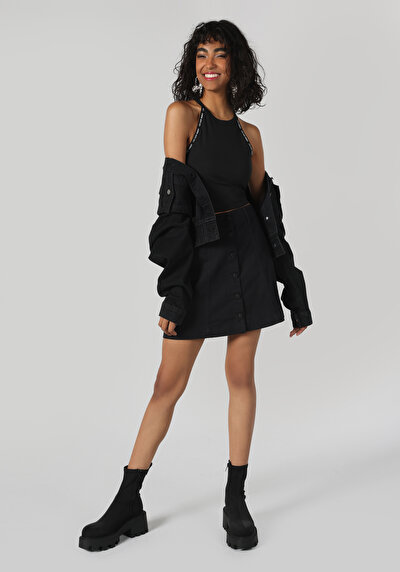 صورة من جيبه نسائية سوداء تناسب منتظم  