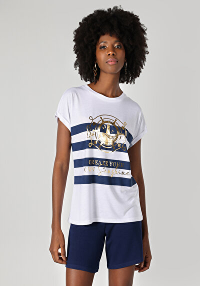 اعرض التفاصيل لـ أبيض للنساء تي شيرت بأكمام قصيرة