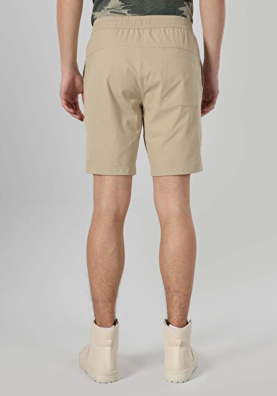 اعرض التفاصيل لـ شورت رجالي متوسط الخصر بقص عادي بيج  